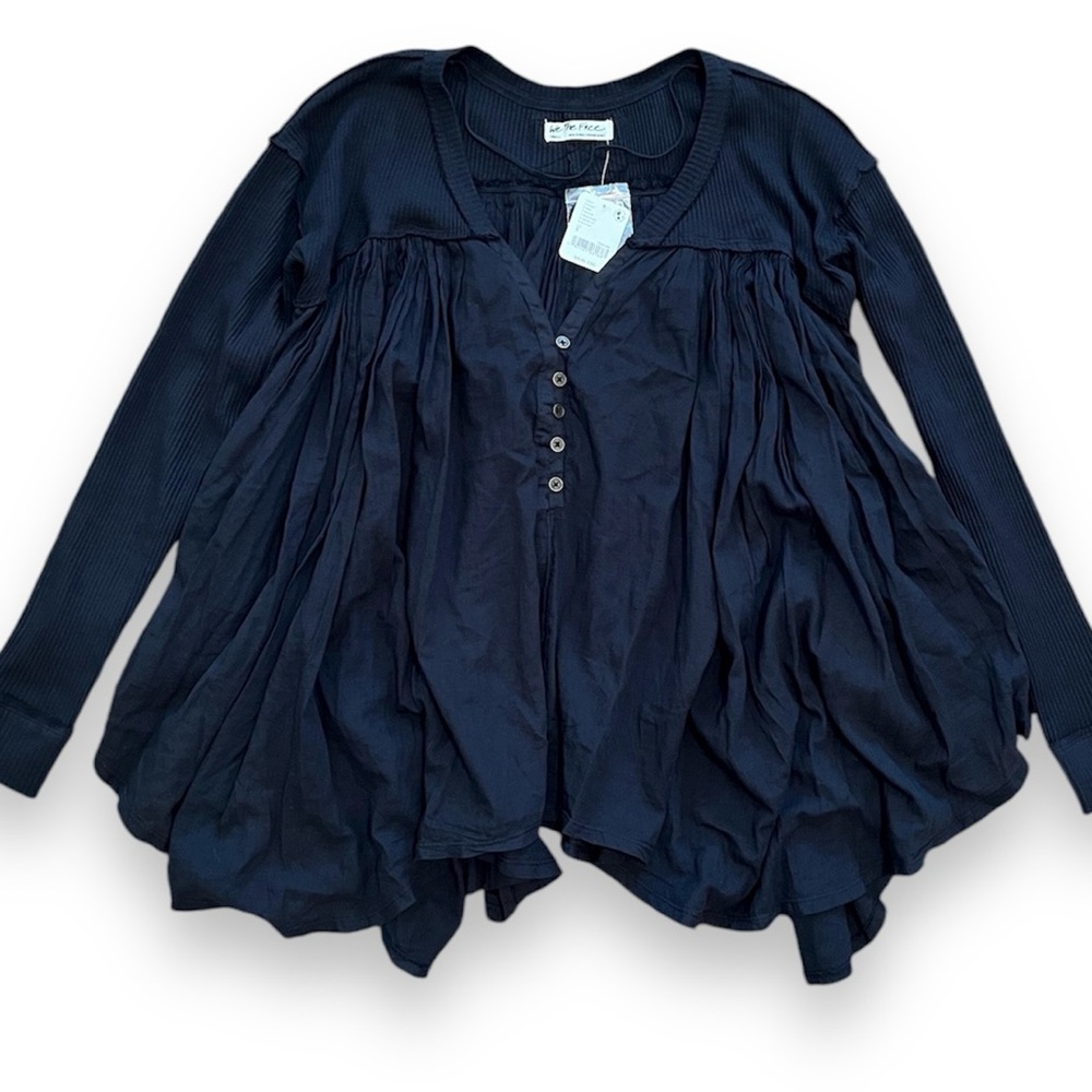 NWT Free People We the Free Lyrical Tunic
Top Oversized
